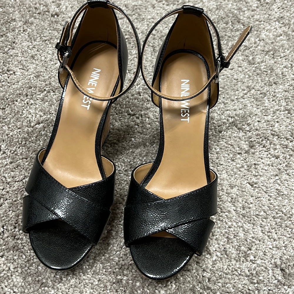 Nine West Black Wedges. Size 5.5